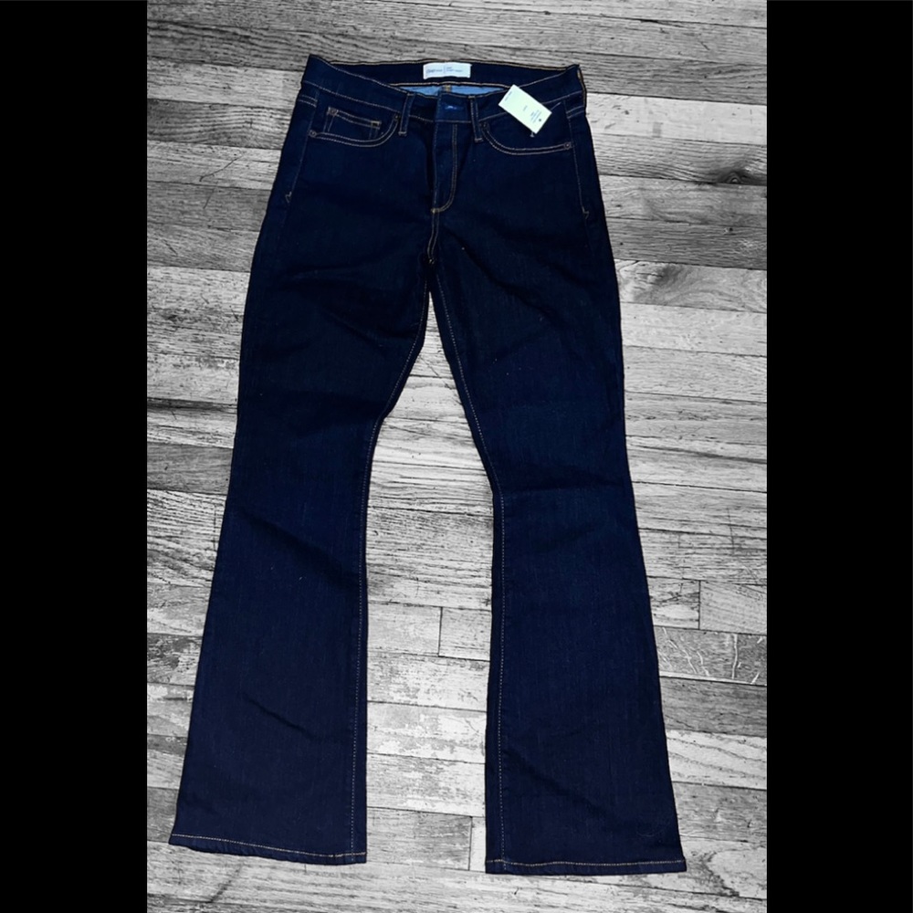 Gap ladies 28P bootcut jeans NEW With tags MINT
